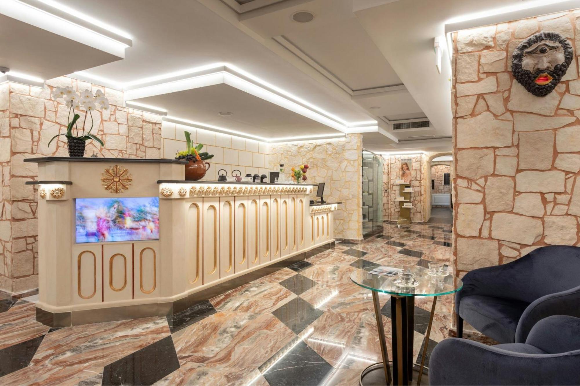 奥尔塔奢华宫殿酒店 锡拉库扎 外观 照片